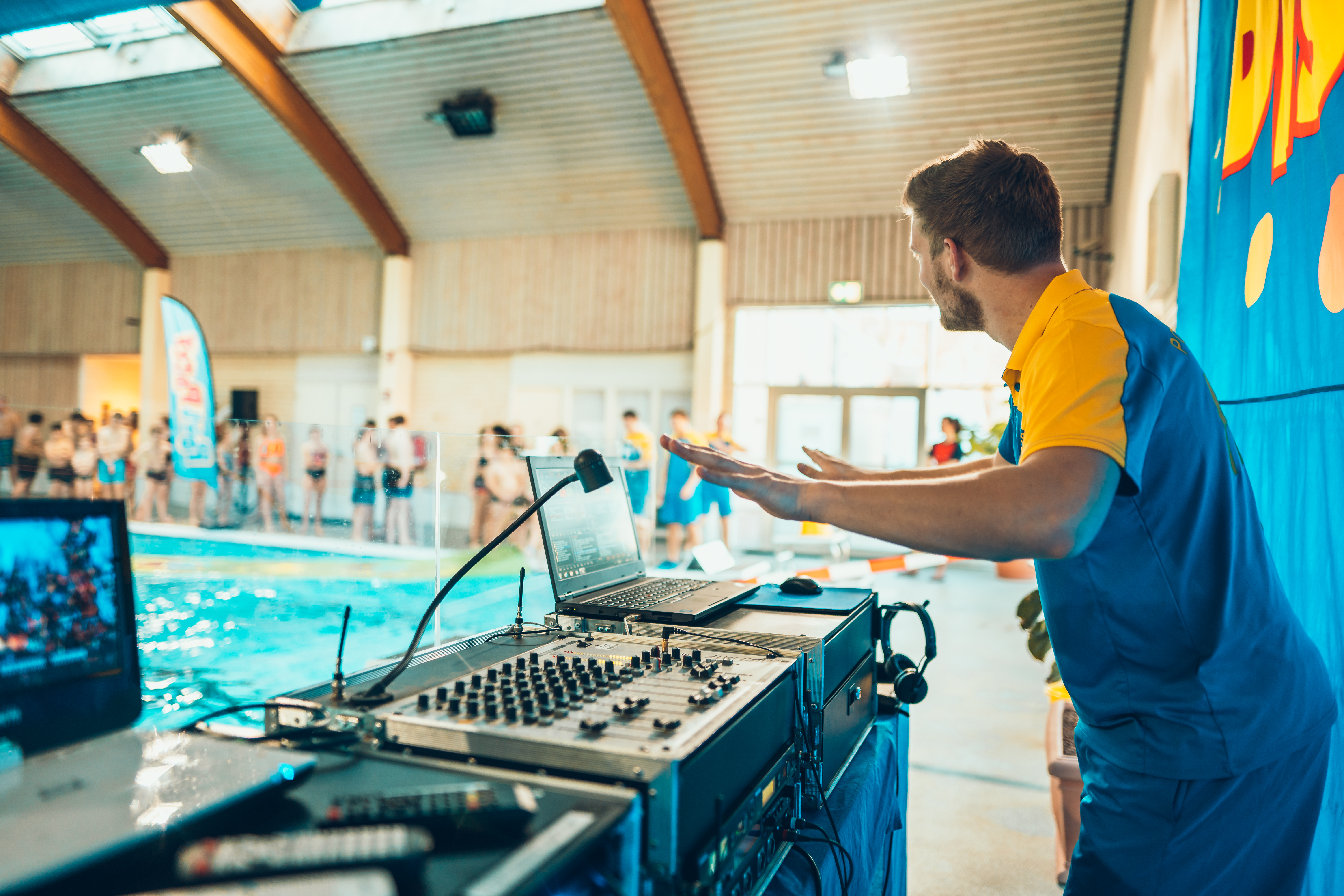 Jetzt wieder da: Die Pool-Party! 